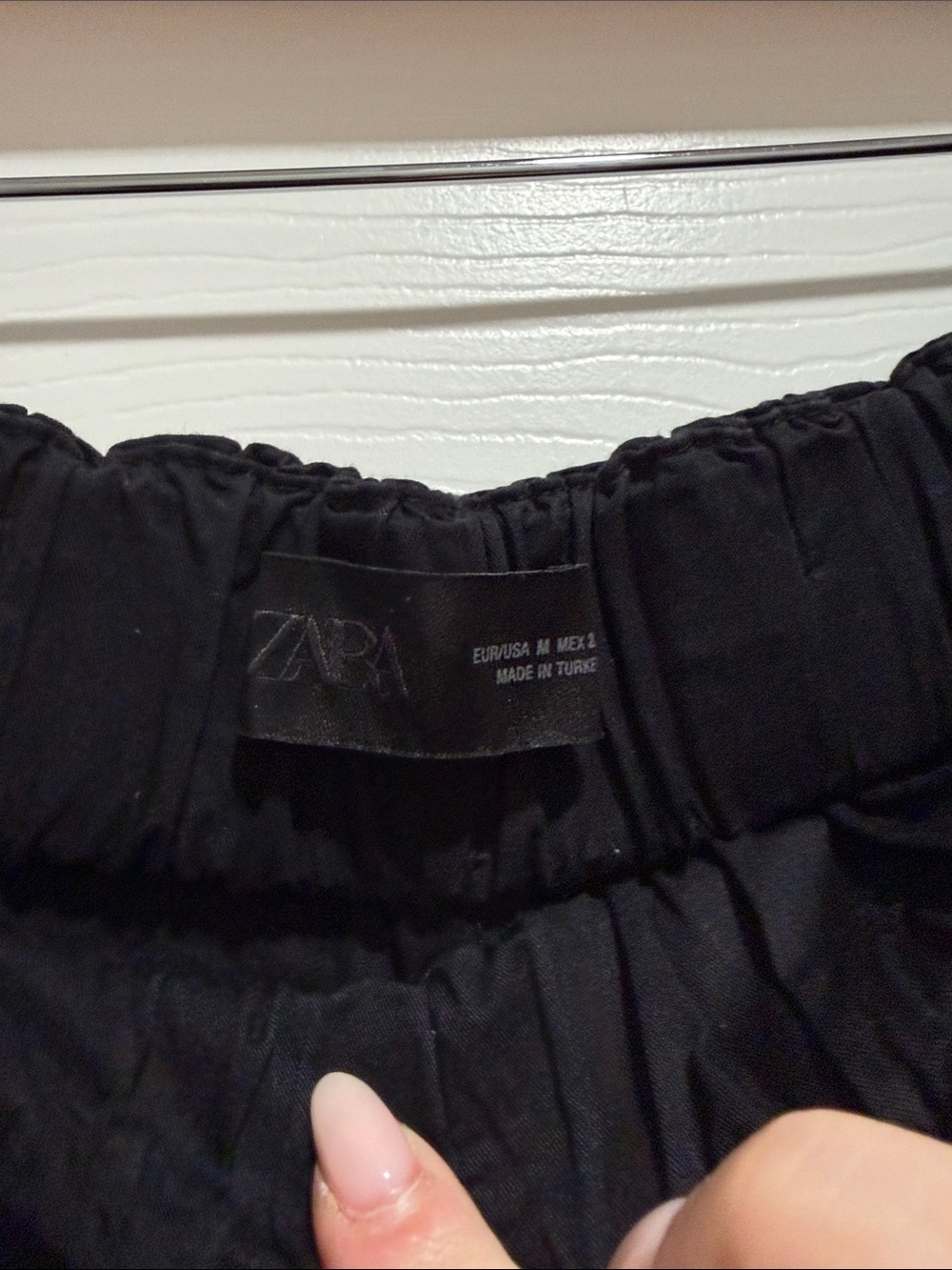 Zara Wide Leg Black Women's Culotte Pants Medium - Picture 3 of 3
